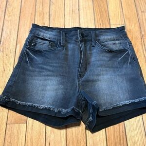 kancan denim shorts Women’s 7/ 27 Wash Black Stretchy Style Kc1109 Raw Hem NWOT